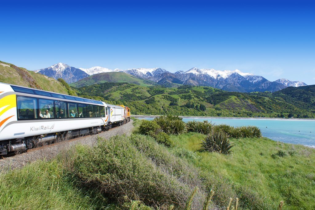 Tranz Scenic - Coastal Pacific with Kaikoura ranges